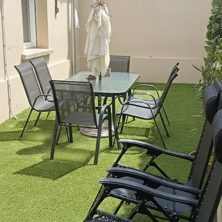 度假居 Conde De La Encina Patio Y Aparcamiento 特鲁希略